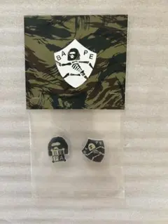 Bapeピンバッジとシール A BATHING APE (エイプ) 1ST CAMO STICKER SET (ステッカー 6枚