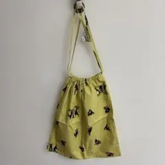 ショルダーバッグ