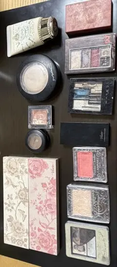 化粧品まとめ売り