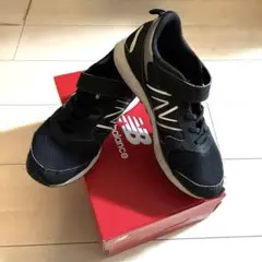 New Balance 黒　スニーカー