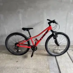 Trek トレック 新品購入から10回程使用のみ マウンテンバイク 24インチ 2024/2025年モデル TREK(トレック)のキッズバイク(子供車)の