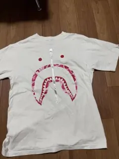 A BATHING APE Shark Tシャツ ホワイト ピンク