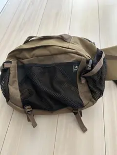 CORDURA製ブラウンショルダーバッグ