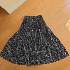 NICE CLAUP　小花柄 プリーツスカート ロング 黒