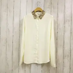 Forever 21襟スパンコール ブラウス Sサイズのサムネイル