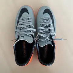 NIKE Mercurial フットサルシューズ グレー×オレンジのサムネイル
