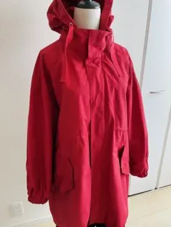 RODEO CROWNS 赤コート