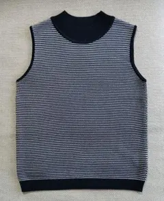 YEVS＊美品 ノースリーブニットのサムネイル