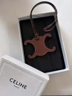 ⭐️良品⭐️ セリーヌ トリオンフ チャーム タン スムースカーフ