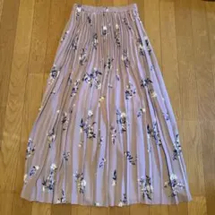 【美品】niko and ... 花柄プリーツスカート 薄ピンク色