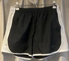 Nike DRI-FIT ランニングショートパンツ　レディースL
