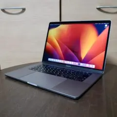 MacBook Pro 15.4インチ（i7 7700HQ/16GB/1TB）