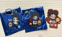 呪術廻戦×コジマ キーホルダー（2つ）& ステッカー（1つ）セット
