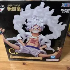 ワンピース　ニカ　フィギュア