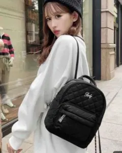 美品Rady キルティングリュックブラック　ラインストーン　チェーン紐