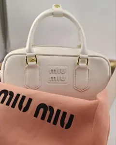 ねっしー様専用MIU MIU ハンドバッグ