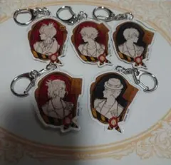 ツイステ ハーツラビュル アクキー