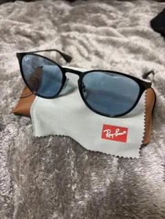 早い者勝ち　Ray-Ban ブラックフレーム ブルーレンズ サングラス