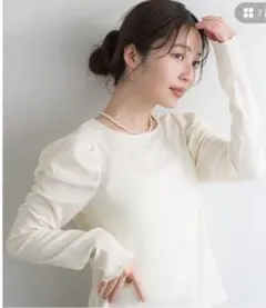 コカ coca クレープ シャーリング パフスリーブ　トップス M アイボリー