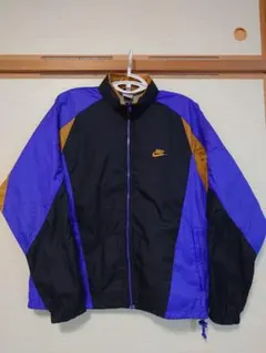 Nike ナイロンジャケット 黒 紫 オレンジ