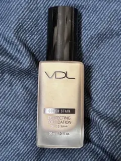VDL ファンデーション V01のサムネイル