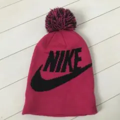 Item thumbnail for item ed16eae2-b147-48d6-944b-9d0642c273d2