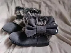 グレー ファー付きリボンブーツ　17cm