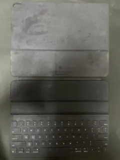 APPLE IPAD PRO SMART KEYBOARD