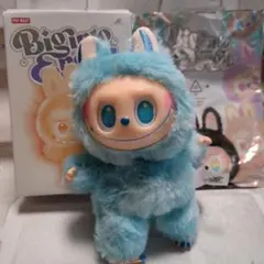 ラブブぬいぐるみ