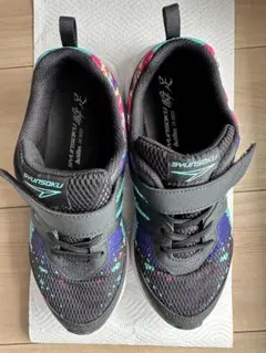 瞬足　24センチ　美品