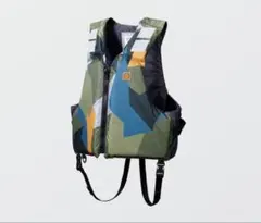BLUESTORM カモフラージュライフジャケット ✨未使用✨Bluestorm ライフジャケット カモフラージュ柄 - メルカリ