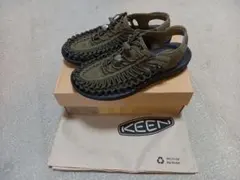 未使用　KEEN キーン　UNEEK ユニーク　ダークオリーブ　黒　26.5cm