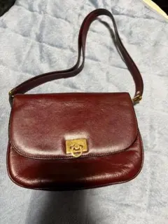 Item thumbnail for item 5204100d-b5e8-4fa9-917a-cf4e8e315520