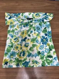 & by P&D オフショルダー　トップス　38サイズ