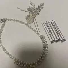 結婚式　お呼ばれ　髪飾り　パールネックレス