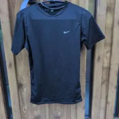 NIKE ゴルフ ドライフィット Tシャツ Mサイズのサムネイル