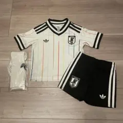 adidas アディダスアウェイ日本代表ユニフォーム3点セットキッズ90 