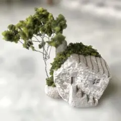 ハンドメイド】ワイヤーツリー 遺跡と苔のオブジェ ミニチュア盆栽