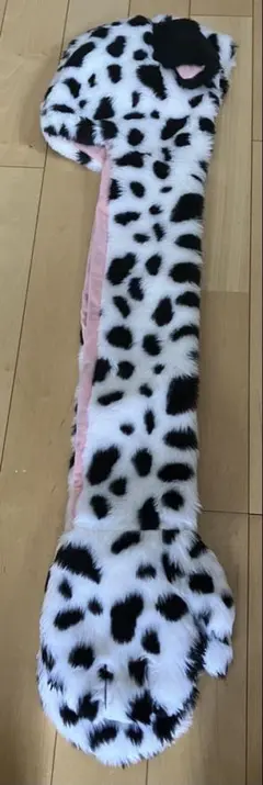 ディズニーリゾート 101匹わんちゃんマフラーファンキャップ・ダルメシアン