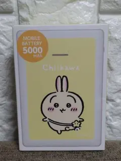 【定価3,480円　完売品】 新品未使用　ちいかわ　うさぎ　モバイルバッテリーのサムネイル