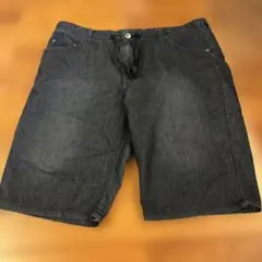 ダークグレー デニムショートパンツ　3L