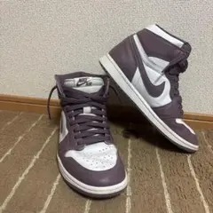 Nike Air Jordan 1 パープル/ホワイト