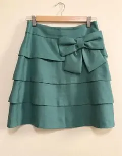 美品 クチュールブローチ ティアードスカート