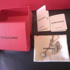 Salvatore Ferragamo ネックレス ラインストーン