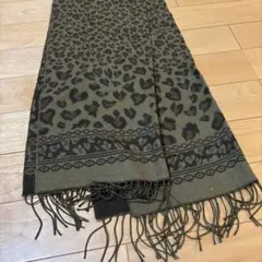 ヒョウ柄オリーブグリーンストール