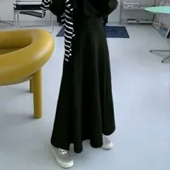 SHEIN　ブラック フレアロングスカート 黒無地 スウェットスカート　DAZY