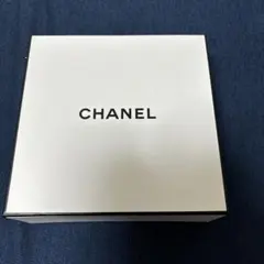 CHANEL ギフトボックス