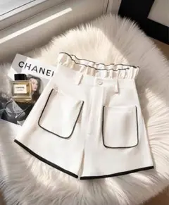 SHEIN ホワイト ショートパンツ