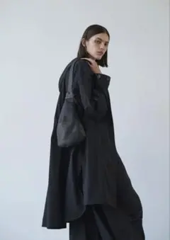 Yohji Yamamoto タックワンショルダーSのサムネイル
