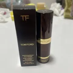 トム フォード ビューティ エモーションプルーフ アイ プライマー